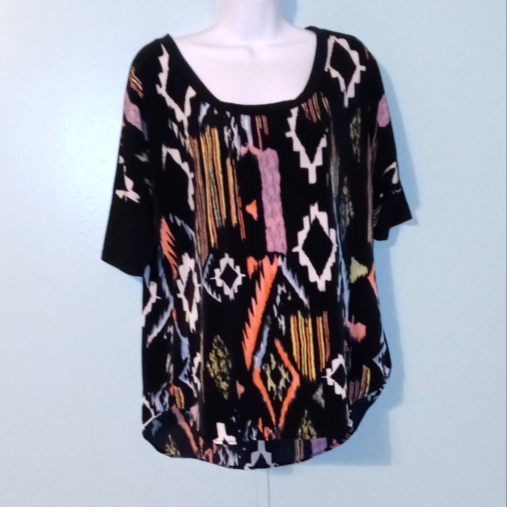 Daytrip Blouse *No Size Tag but‎ looks Medium* Multi Color **SEE Measurements**